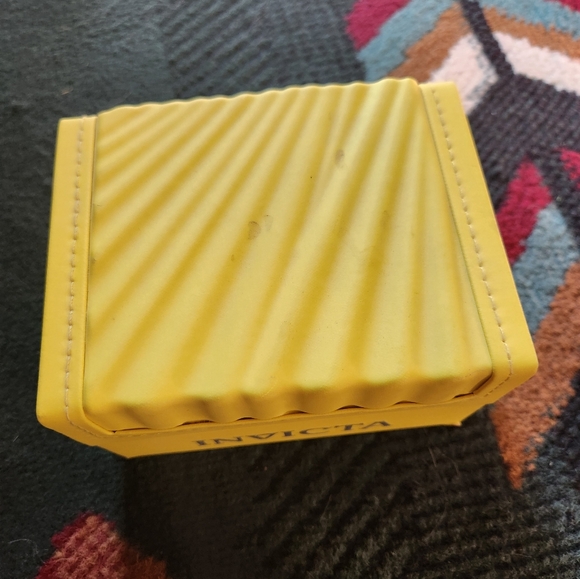 Invicta Unisex Watch - Picture 10 of 11